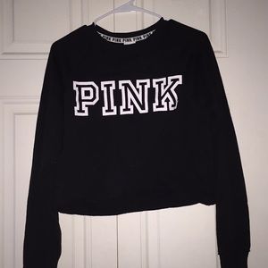 Black PINK long sleeve cropped shirt